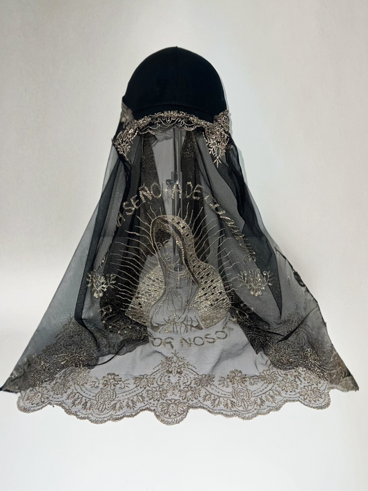 Nosotros Veiled Hat